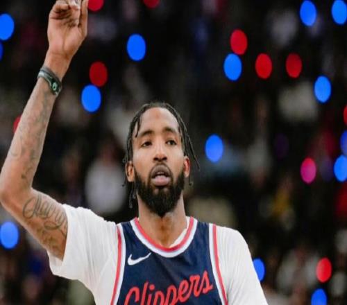 倫納德低迷，三配角太吃香！馬瑟林瓊斯無解沖擊，柯林斯作用拉滿