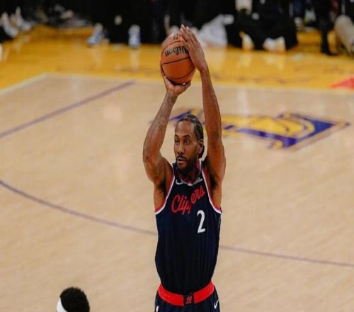 倫納德又傷！湖人險勝快船，東契奇38分11助，湖人贏球也暴露問題