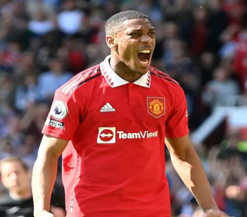 馬夏爾墨超肩部重傷，職業(yè)生涯迎來倒計時