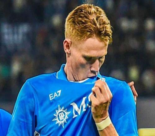 麥克托米內(nèi)回應(yīng)重返曼聯(lián)傳聞，拉爵分成愿望破滅！小麥再獲一殊榮