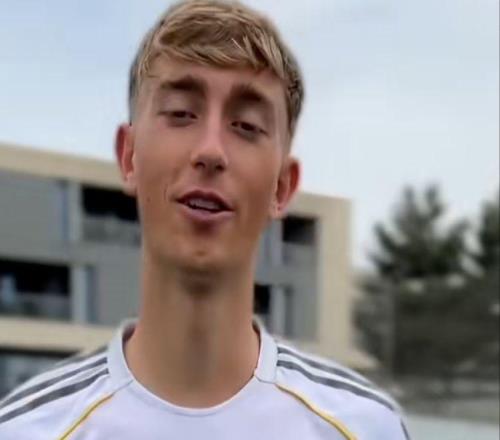 頂風作案！皇馬后衛(wèi)轉(zhuǎn)發(fā)辱華貼?俱樂部剛官宣反歧視就瞎搞