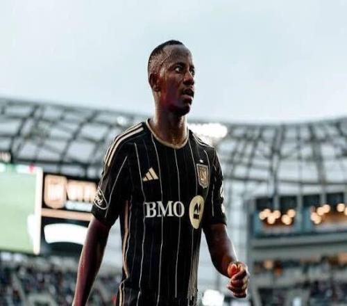 中超轉(zhuǎn)會(huì)：德轉(zhuǎn)宣保級(jí)隊(duì)第5外援，巴甲中場(chǎng)確認(rèn)加盟青島西海岸