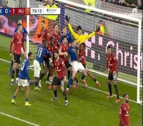 梅努更新個(gè)人社媒快拍，諷刺埃弗頓角球戰(zhàn)術(shù)像WWE