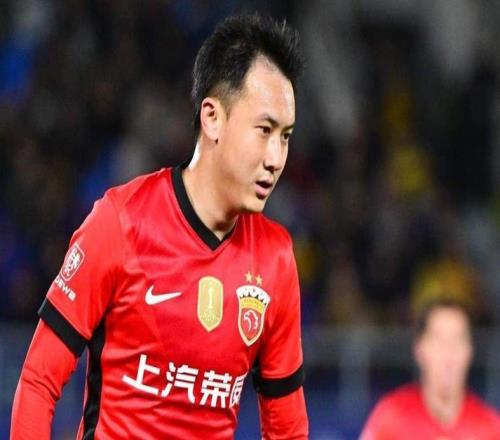 孔特加盟國(guó)安阿奇正式官宣！劉祝潤(rùn)沒(méi)留大連引進(jìn)馮勁意義大嗎