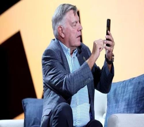 阿勒代斯：北倫敦德比裁判判罰不公，加布里埃爾假摔應(yīng)給黃牌