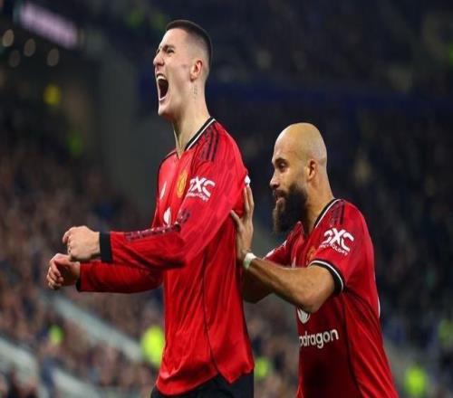 曼晚：曼聯(lián)夏窗很成功，維韋爾展現(xiàn)出主導(dǎo)豪門引援戰(zhàn)略的能力