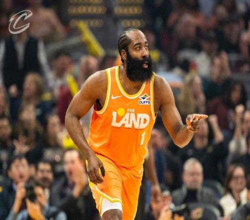 哈登0罰20分創(chuàng)隊(duì)史最老紀(jì)錄！騎士賽季首勝尼克斯米切爾23分