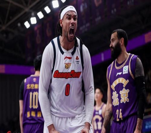 薩林杰離隊朱芳雨承認引援，劉禮嘉約會廣東女球員，林志杰退役