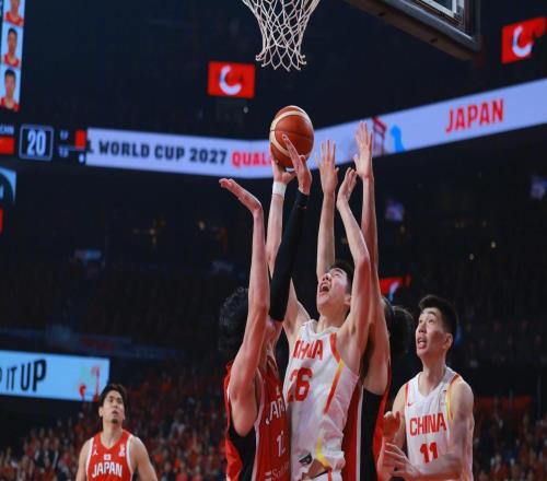 周鵬：競(jìng)技體育最爽的就是在背負(fù)壓力和不被看好的情況下取勝