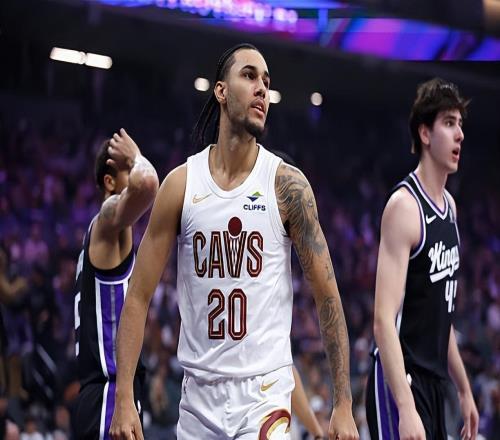 優(yōu)秀的3D鋒線！可惜騎士新星的出場(chǎng)時(shí)間還是略少了一些