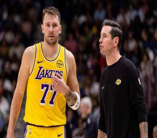 愛哭，湖人隊(duì)東契奇不斷因判罰而“哭訴”引發(fā)主流媒體的猛烈抨擊