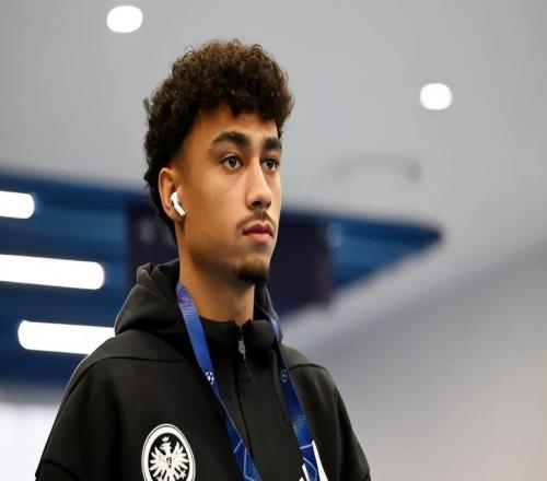 3球6助攻！22歲德國后防殺星橫空出世，開價(jià)6500萬歐，4豪門瘋搶