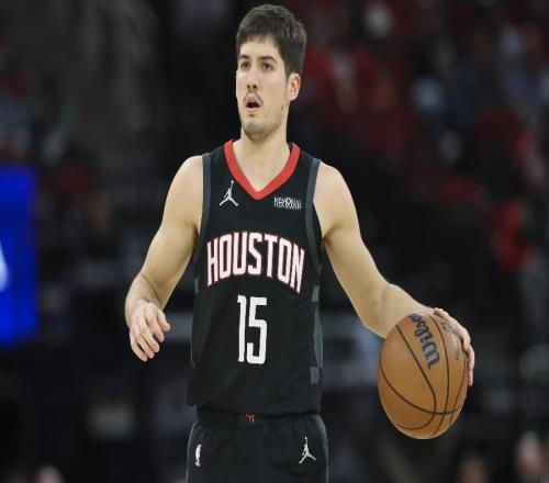 火箭113108逆轉(zhuǎn)魔術(shù)球員評(píng)價(jià)：3人滿(mǎn)分，4人及格，2人低迷