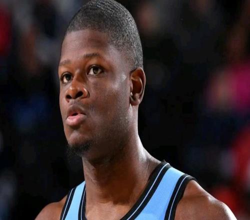 簽約達(dá)成！前快船2米13大中鋒，成功殺回NBA！