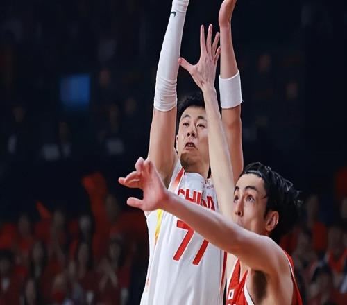 對(duì)中國臺(tái)北大名單公布！陣容不變，張鎮(zhèn)麟+3將急需證明，周琦解說