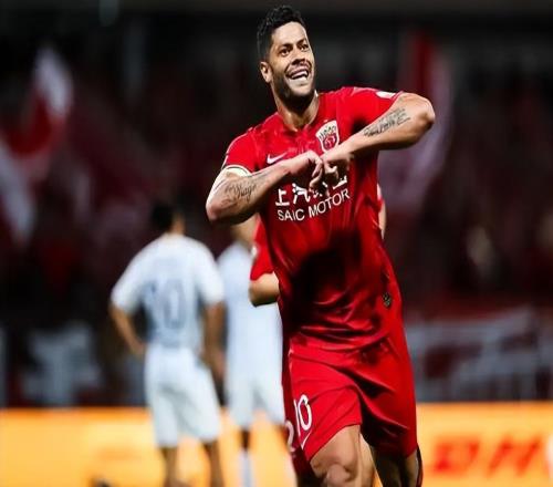 蔣光太和吾米提江之后，上港又迎來一位靠譜中衛(wèi)，表現(xiàn)可圈可點