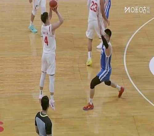 逆轉(zhuǎn)取勝！中國男籃世預(yù)賽擊敗中國臺北