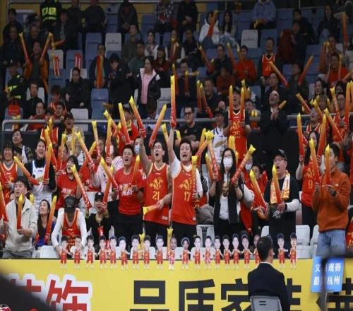 票務(wù)公告3月11日主場(chǎng)對(duì)陣南京同曦球票，將在4日中午1218開(kāi)售！