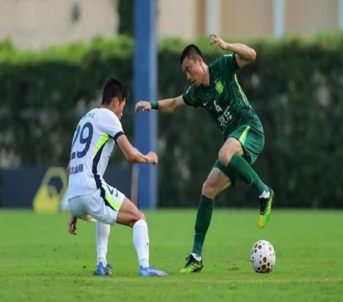 李磊傷了，國安新援首秀改位置成功蒙哥推翻無效控球激活張玉寧