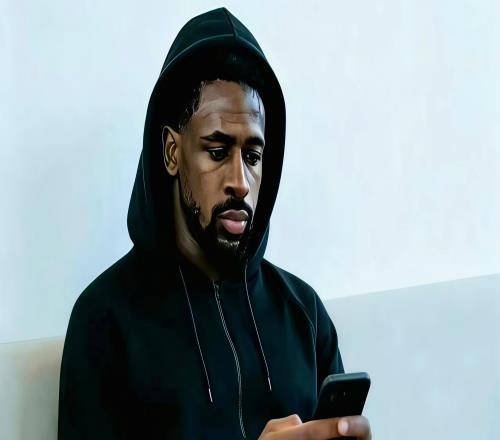 好事多磨！布羅金頓深夜備降哈爾濱，白天改乘高鐵到遼籃報(bào)到