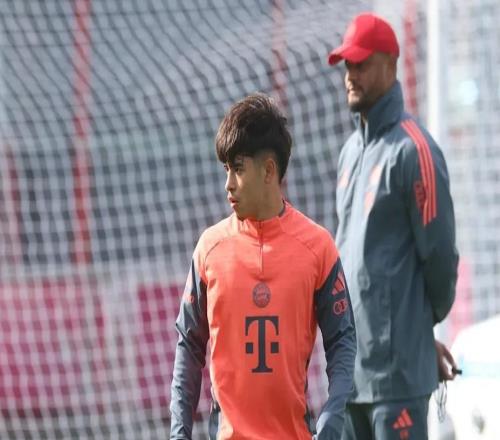 圖片報：拜仁即將續(xù)約17歲小將梅孔卡多佐，他夢想?yún)⒓託W冠