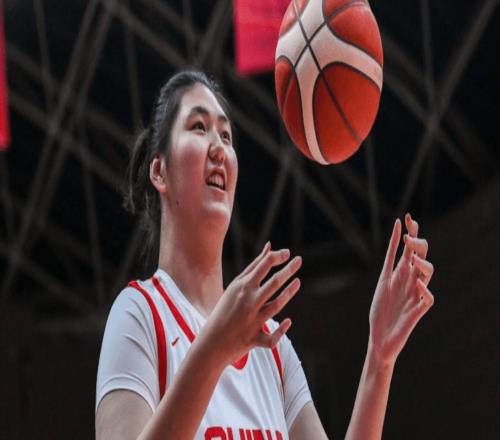 FIBA世預(yù)賽新星榜：中國女籃僅張子宇入選超2米2身高太獨特