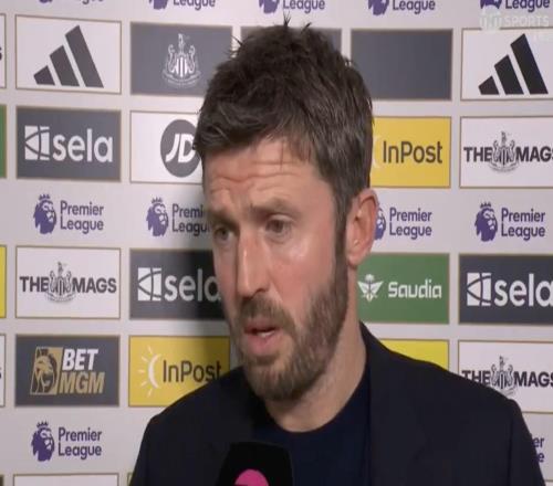 卡里克：進(jìn)球能極大提升謝什科的信心，他一直在不斷進(jìn)步