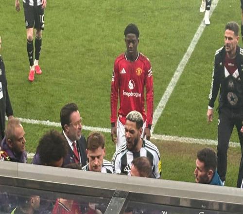 曼晚：紐卡曼聯(lián)近年積怨已久，B費和喬林頓在球員通道吵架