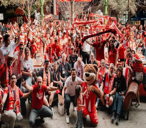 拜仁慕尼黑休斯頓德州球迷節(jié)圓滿(mǎn)舉辦，紅白文化燃情德州