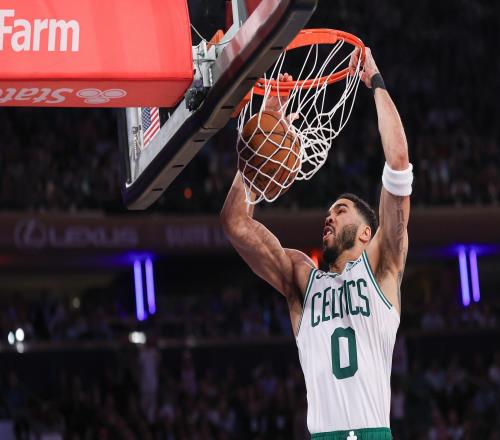 傳奇耐殺王！塔圖姆正式復(fù)出，距離跟腱手術(shù)只過去不到10個月