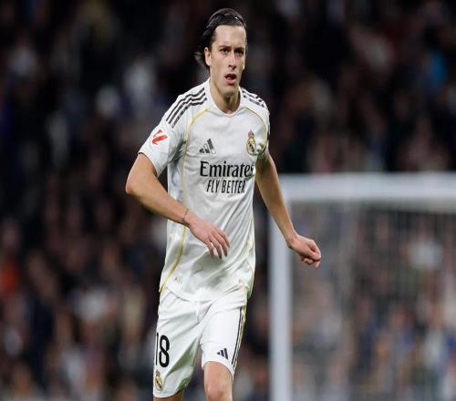 皇馬官方：卡雷拉斯右小腿腓腸肌肌肉受傷，情況有待觀察