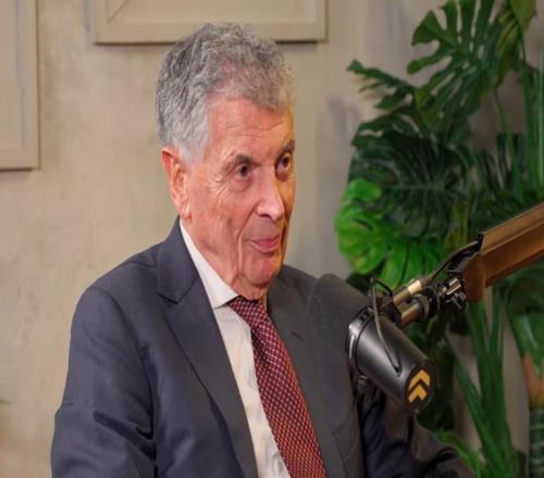 戴恩：假期會跟蹤維埃拉不讓他去皇馬將推動英超縮減至18隊(duì)