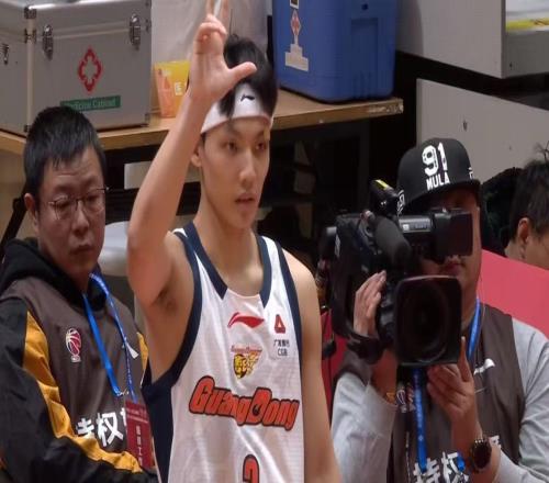 確認(rèn)退出！“遼寧克星”正式告別CBA，這可是廣東隊的冠軍鋒線！