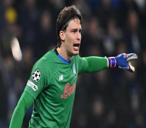 主場(chǎng)1比6慘遭羞辱！拜仁痛擊真藍(lán)黑，意甲歐冠最后尊嚴(yán)被狠狠踐踏