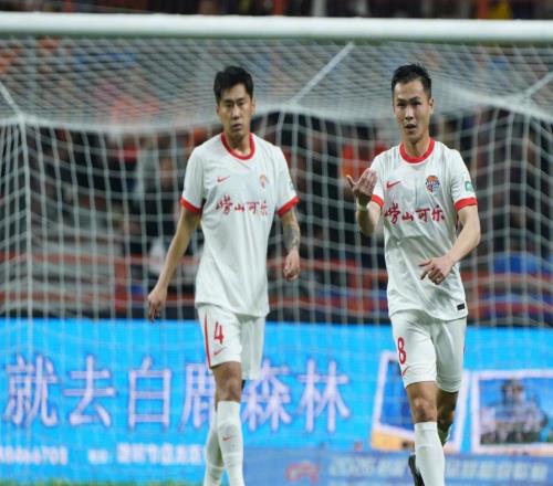 球隊冠名+戰(zhàn)袍廣告！青島海牛繼續(xù)尋金主，春分夜迎賽季主場首秀