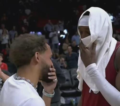 麻了，特雷楊麻了！NBA第一高分背景板誕生