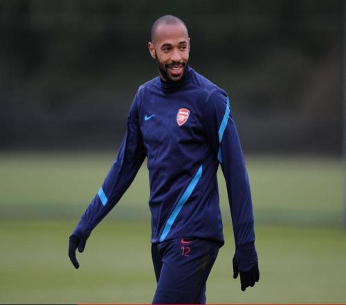 外媒發(fā)布21世紀球員前十榜單！亨利第3大羅第9小羅第10！合理嗎