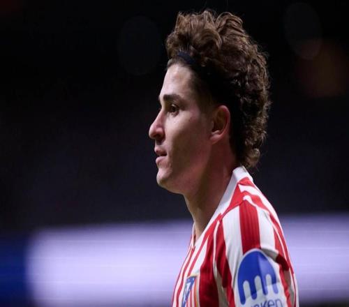 世體：小蜘蛛并非西蒙尼的鐵打主力，兩人的化學(xué)反應(yīng)并不出色