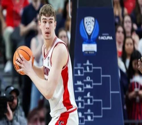 艾頓虎頭蛇尾毫無斗志惹人嫌湖人盯上2米18防守神塔！