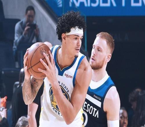 華子42+8+5超越甜瓜，波神鎖死蘭德?tīng)栯y救主，森林狼力克勇士