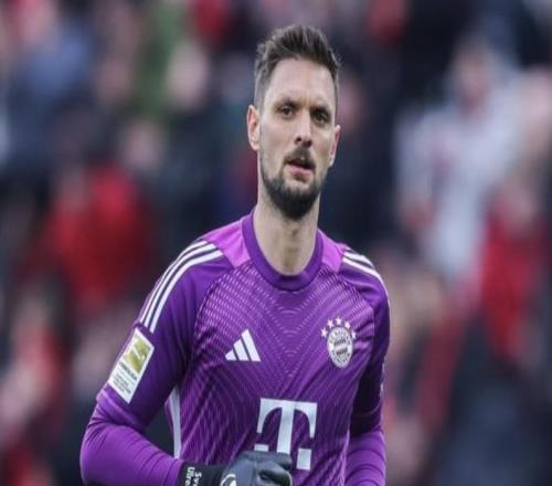 真沒(méi)健康門(mén)將了，烏爾賴希：我感覺(jué)大腿有點(diǎn)不適，希望不嚴(yán)重