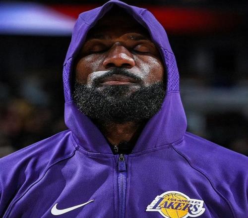 絕平+絕殺！湖人127125力克掘金，看數(shù)據(jù)：他才是頭號(hào)功臣！