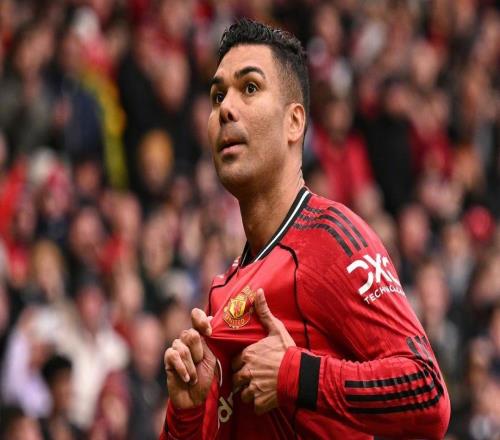 熱聞謝什科5戰(zhàn)4球，B費(fèi)破27年神跡！曼聯(lián)復(fù)仇維拉，穩(wěn)守積分榜前三