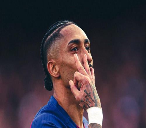 力挽狂瀾！拉菲尼亞戴帽破紀錄，巴薩52血洗塞維利亞重奪4分優(yōu)勢