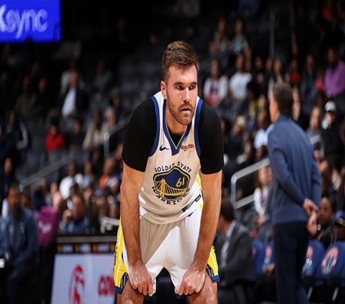 無法理解的安排！為什勇士還愿意給這位替補(bǔ)控衛(wèi)大量的出場(chǎng)時(shí)間