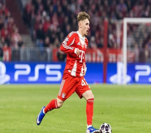 18歲24天，卡爾是歐冠單場傳射建功最年輕的拜仁、德國球員