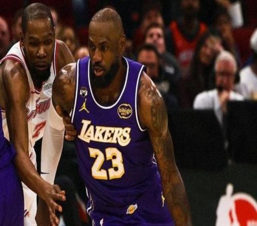 三天內(nèi)雙殺火箭，湖人7連勝穩(wěn)居西部第三，詹姆斯再度碾壓杜蘭特