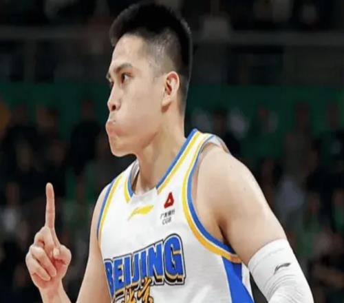 北京9383逆轉遼寧球員評價：3人優(yōu)秀，陳盈駿良好，6人低迷