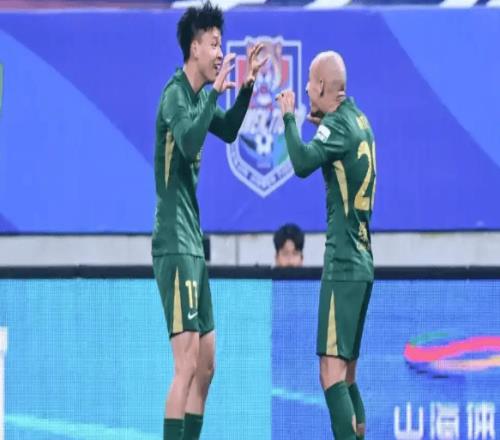 19歲國足新星拒答記者問！一句“就一個問題”引爆態(tài)度爭議