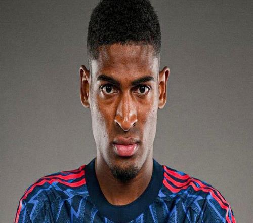 阿斯：莫斯克拉本也可選哥倫比亞，但球員本人只想效力西班牙